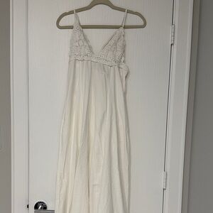 Free People White Maxi Dress - new with tags